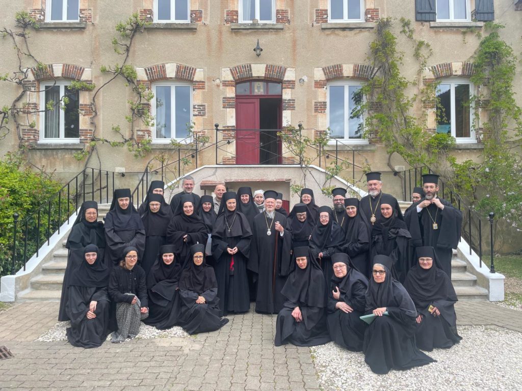 Ο Οικουμενικός Πατριάρχης στην Ι. Μονή Αγίας Σκέπης της Θεοτόκου Bussy-en-Othe