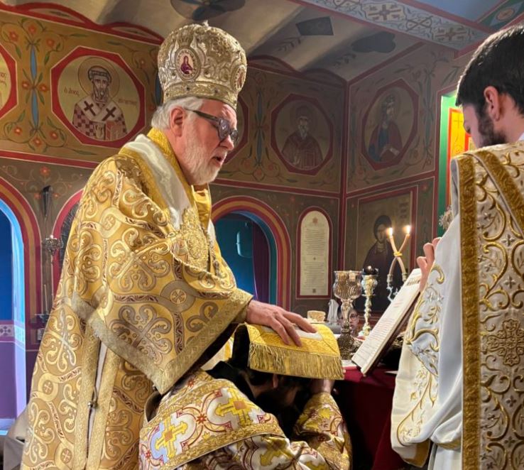 Χειροτονία διακόνου στις Περόννες του Βελγίου