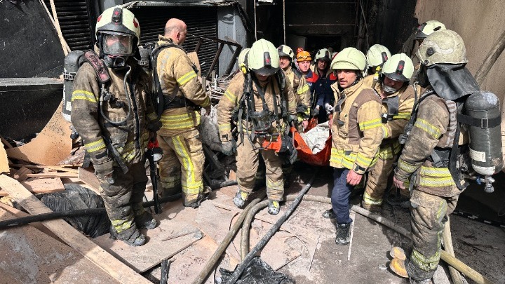 Κωνσταντινούπολη: Δεκάδες θύματα έπειτα από έκρηξη σε υπόγειο 16ώροφου κτιρίου που δεν είχε άδεια οικοδομής ή ανακαίνισης