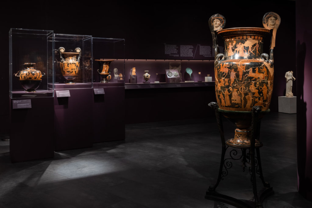 Μουσείο Ακρόπολης: Ολοκληρώθηκε η έκθεση «ΝοΗΜΑΤΑ. Προσωποποιήσεις και Αλληγορίες από την Αρχαιότητα έως Σήμερα»