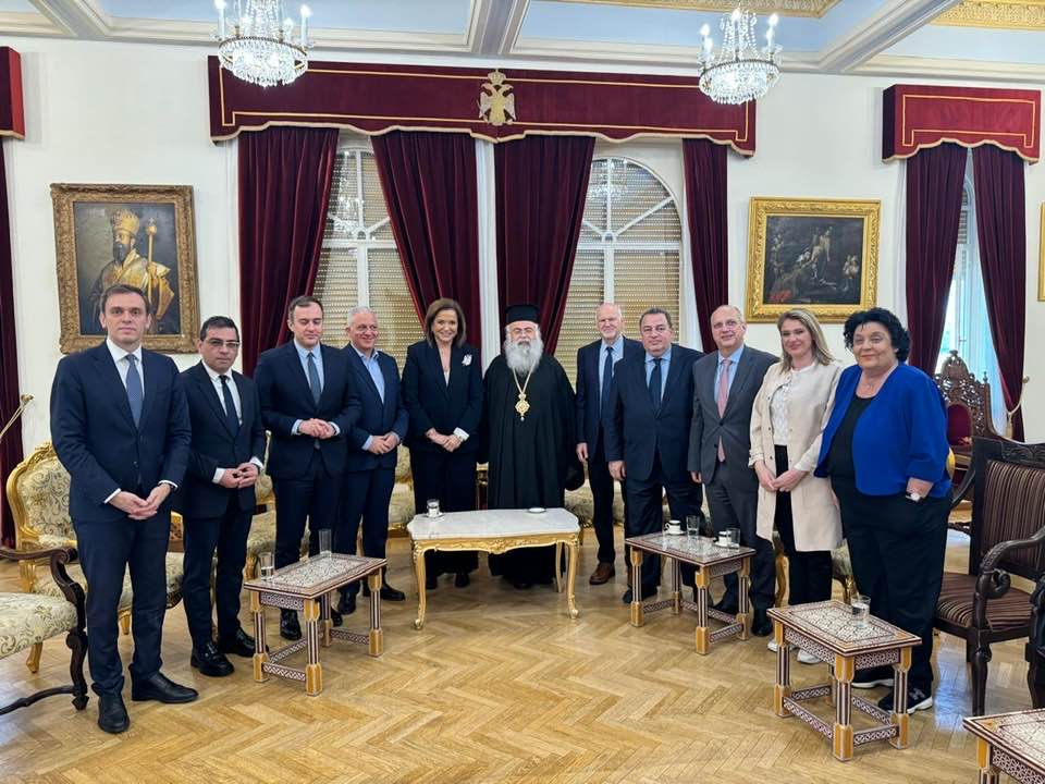 Στον Αρχιεπίσκοπο Κύπρου μέλη της ελληνικής αντιπροσωπείας στην Κοινοβουλευτική Συνέλευση του Συμβουλίου της Ευρώπης