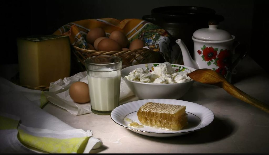 Συγκέντρωση δεμάτων τροφίμων για άπορους στον Ιερό Ναό Αγίου Φωτίου Θεσσαλονίκης