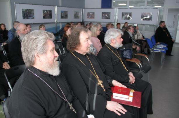 Сотрудник Синодального отдела по благотворительности приняла участие в семинаре о помощи детям с инвалидностью в Петрозаводске