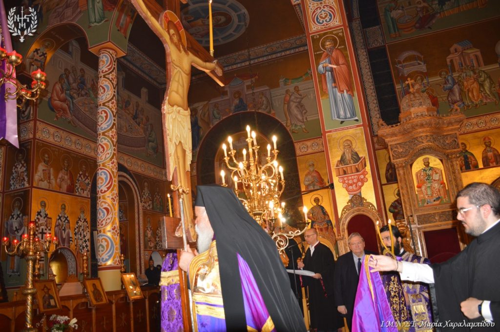 Ο Μητροπολίτης Νεαπόλεως στον Εύοσμο για την Ακολουθία των Αγίων Παθών