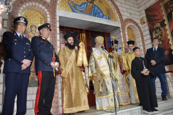 Συνάντηση τριών Επιταφίων στην Ιερά Μητρόπολη Νεαπόλεως