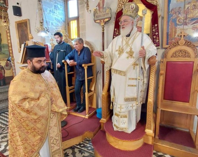 Ο Μητροπολίτης Αρκαλοχωρίου στην ενορία Αγίου Αντωνίου στο Σκινιά Μονοφατσίου