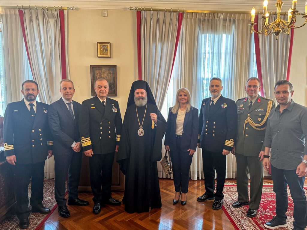 Αντιπροσωπεία του ΓΕΕΘΑ Ελλάδος στον Αρχιεπίσκοπο Αυστραλίας Μακάριο