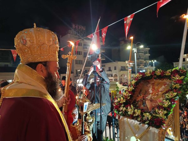 Ακολουθίες Αναστάσεως και Αγάπης στην Τρίπολη