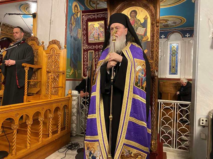 Εσπερινός της Αγάπης και πανηγυρική Αρχιερατική Θεία Λειτουργία στην Ιερά Μονή Ανστάσεως Χριστού Λουτρακίου