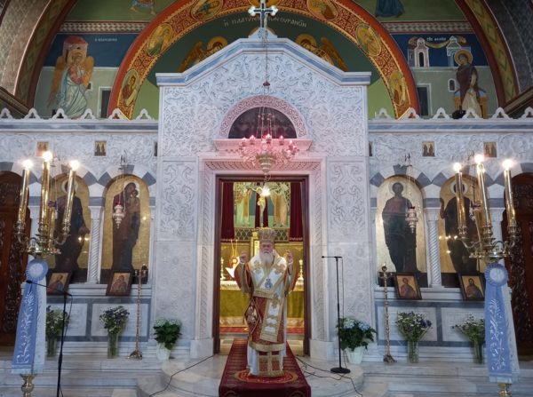 Ο Μητροπολίτης Διονύσιος στον Ιερό Ναό του Αποστόλου Παύλου στην Κόρινθο