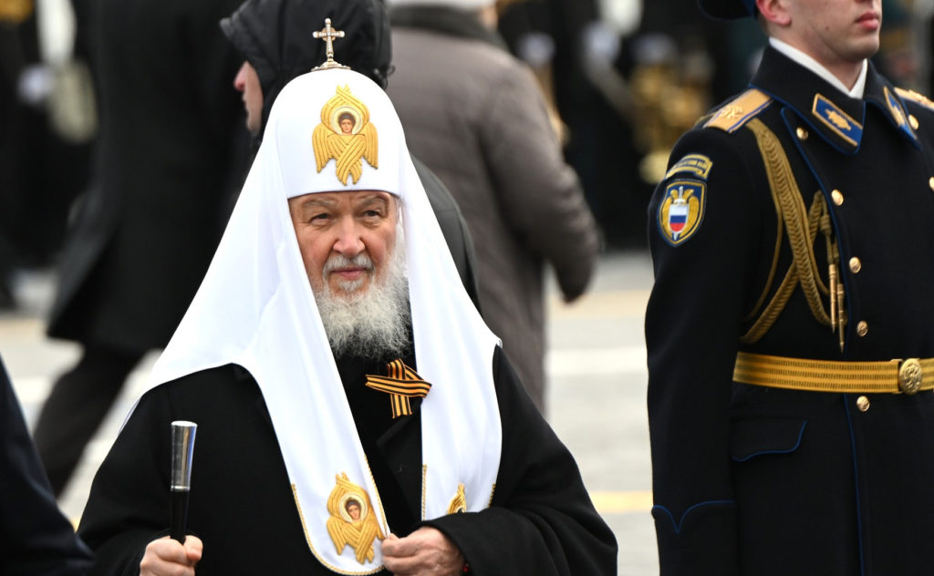 Святейший Патриарх Кирилл присутствовал на военном параде в честь 79-летия Победы