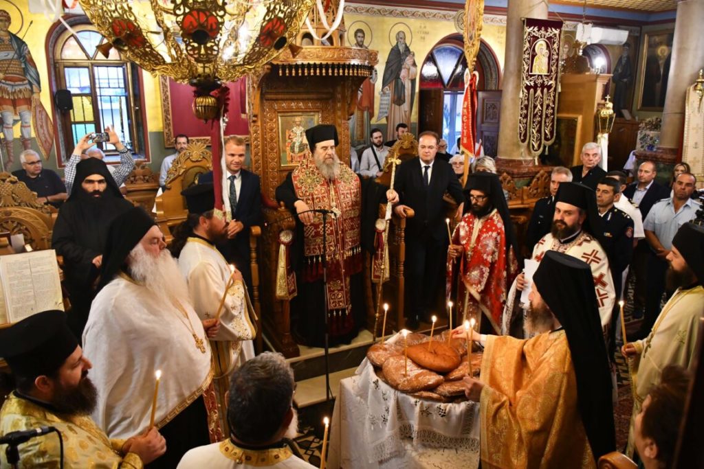 Η Ουρανούπολη τίμησε τους Αγίους Κωνσταντίνο και Ελένη