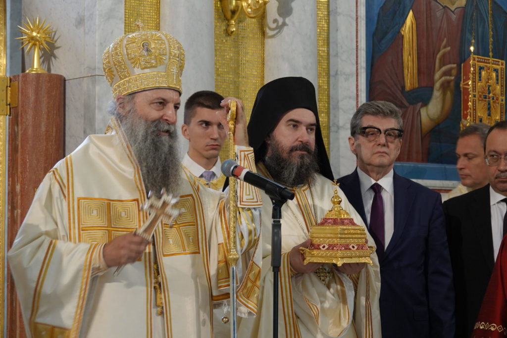 Патријарх Порфирије: Смисао и пуноћа живота извире из гроба Христовог