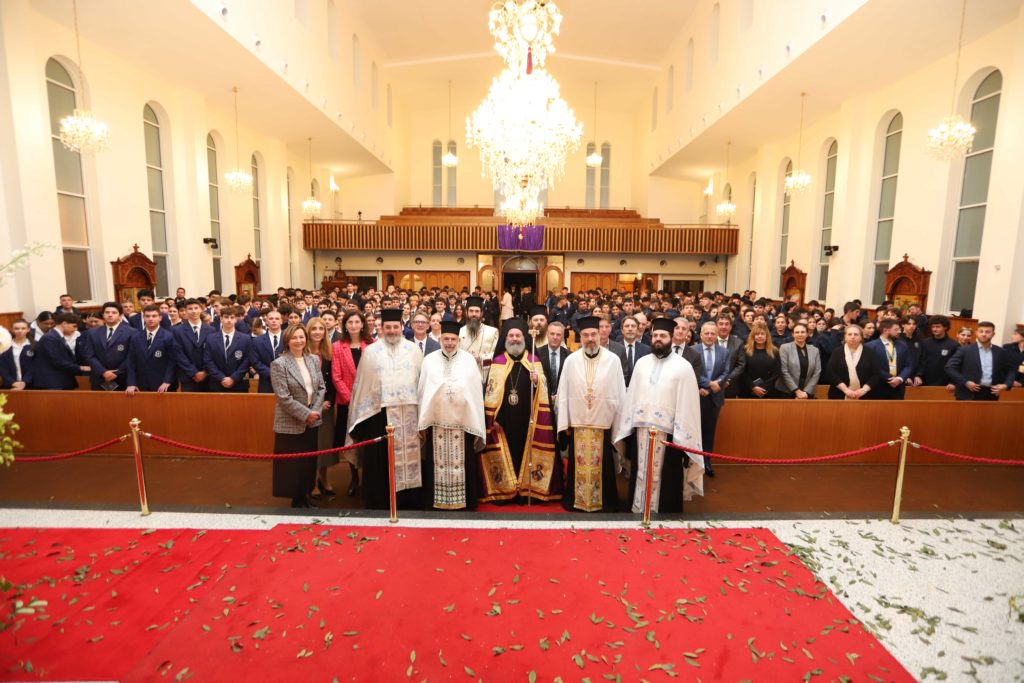 Αυστραλίας Μακάριος: «Αγωνιστείτε με ακλόνητη πίστη, αλλά και με εντιμότητα, ακεραιότητα και αρετή» – Πάνω από 450 νέοι στην Εθνική Συνάντηση