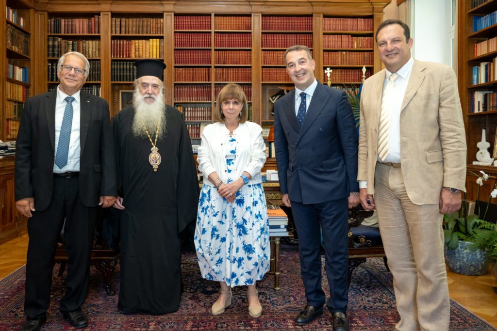 Συνάντηση Μητροπολίτη Σάμου με την ΠτΔ Κατερίνα Σακελλαροπούλου