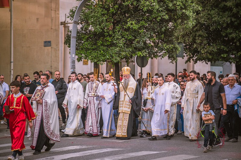 Χιλιάδες Μαυροβούνιοι στη λιτανεία του Αγίου Μάρκου (ΦΩΤΟ)