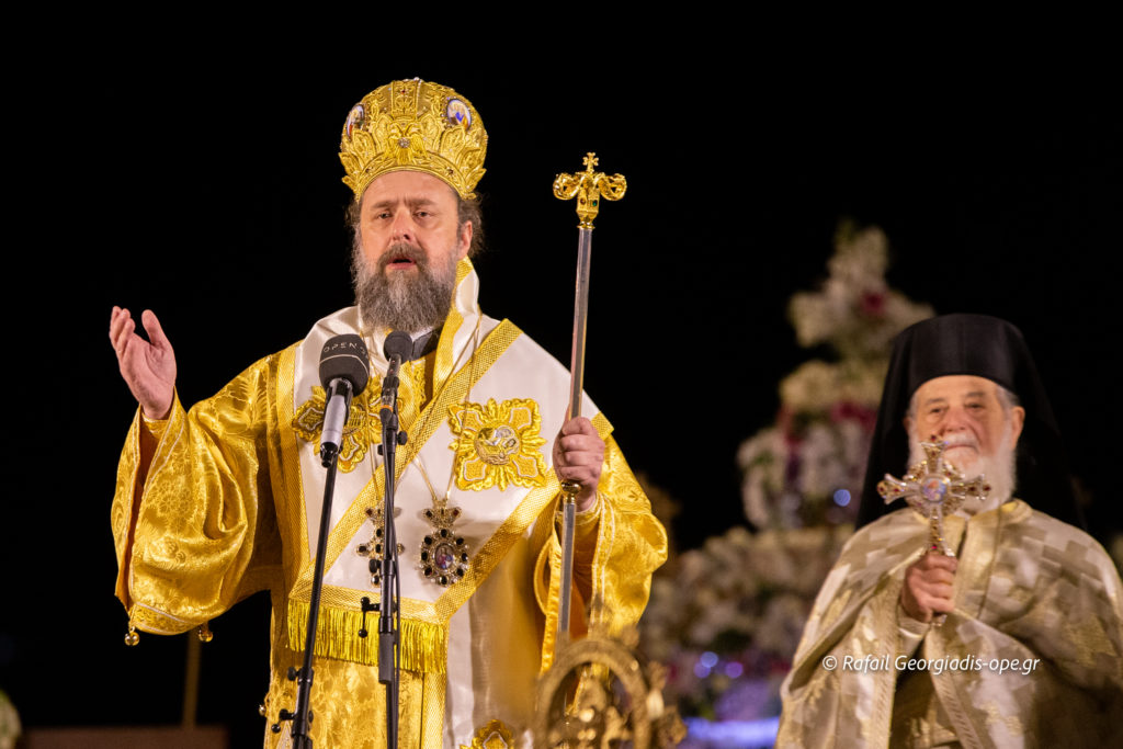 O Θεσσαλονίκης Φιλόθεος καταδικάζει την βία στην Πλατεία Αριστοτέλους