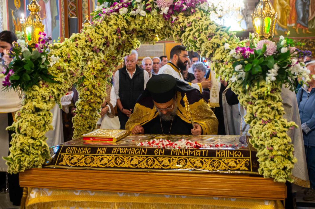 Ο Εσπερινός της Αποκαθηλώσεως στην Καλαμάτα