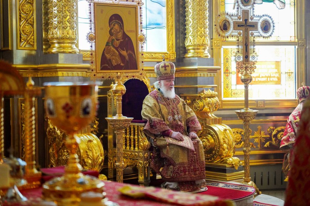 Патриаршее служение в Георгиевском соборе в Одинцове Московской области