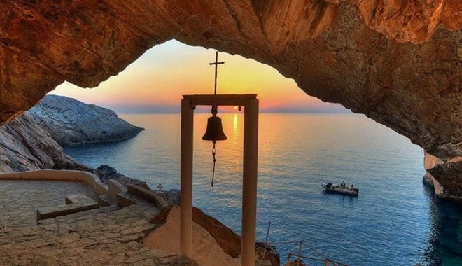 Μέχρι να βρούμε αγάπη – Του Πρωτοπρεσβύτερου Θεμιστοκλή Μουρτζανού