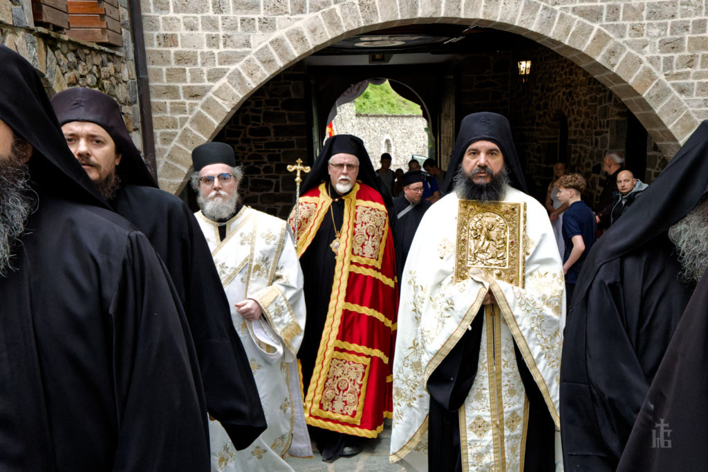 Ο Μητροπολίτης Όουλου στην Ιερά Μονή Τιμίου Προδρόμου Μπίγκορσκι