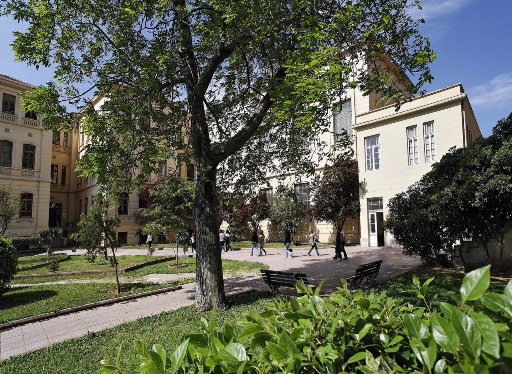 Το «Ευρωπαϊκό Σήμα Γλωσσών 2021-2022» απονεμήθηκε στο Σχολείο Νέας Ελληνικής Γλώσσας του ΑΠΘ