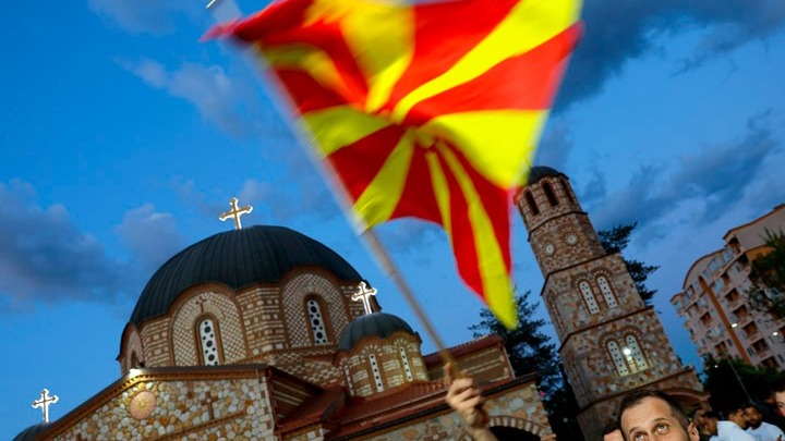 Σκόπια: Κρίσιμη η σημερινή διπλή εκλογική κάλπη