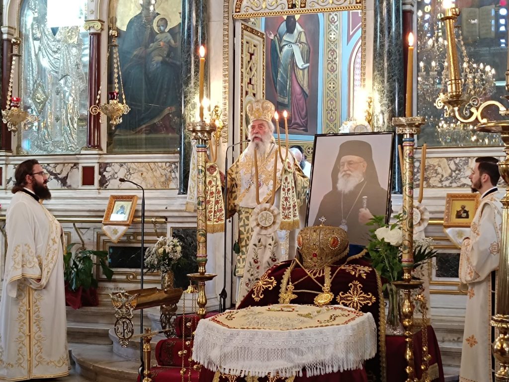 Εξάμηνο μνημόσυνο μακαριστού Μητροπολίτη Μαντινείας και Κυνουρίας Αλεξάνδρου