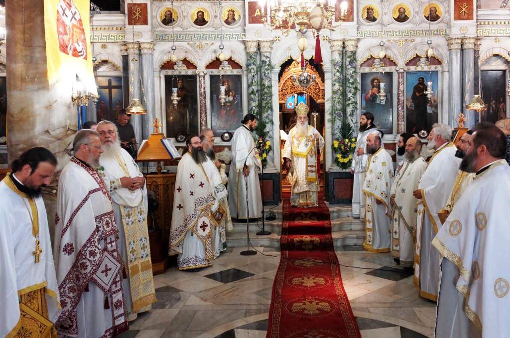 Με μεγαλοπρέπεια εορτάσθηκαν τα Ονομαστήρια του Μητροπολίτη Σάμου