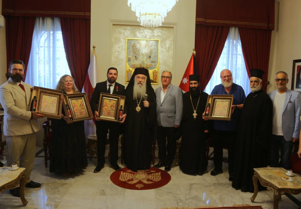 أخويّةُ القدّيسِ جيورجيوس من الولاياتِ المتّحدةِ في لقاءِ محبّةٍ مع المطران خريستوفوروس