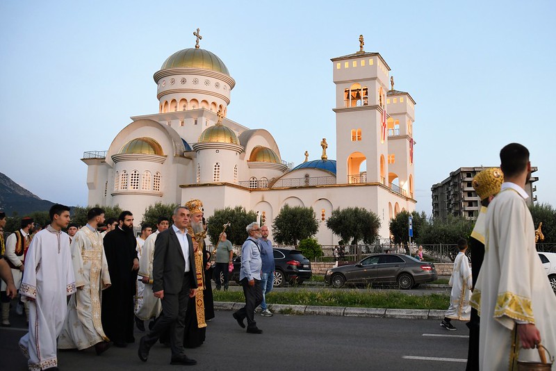 Митрополит Јоаникије: Св. Јован Владимир својим крстом нас обједињује и благосиља