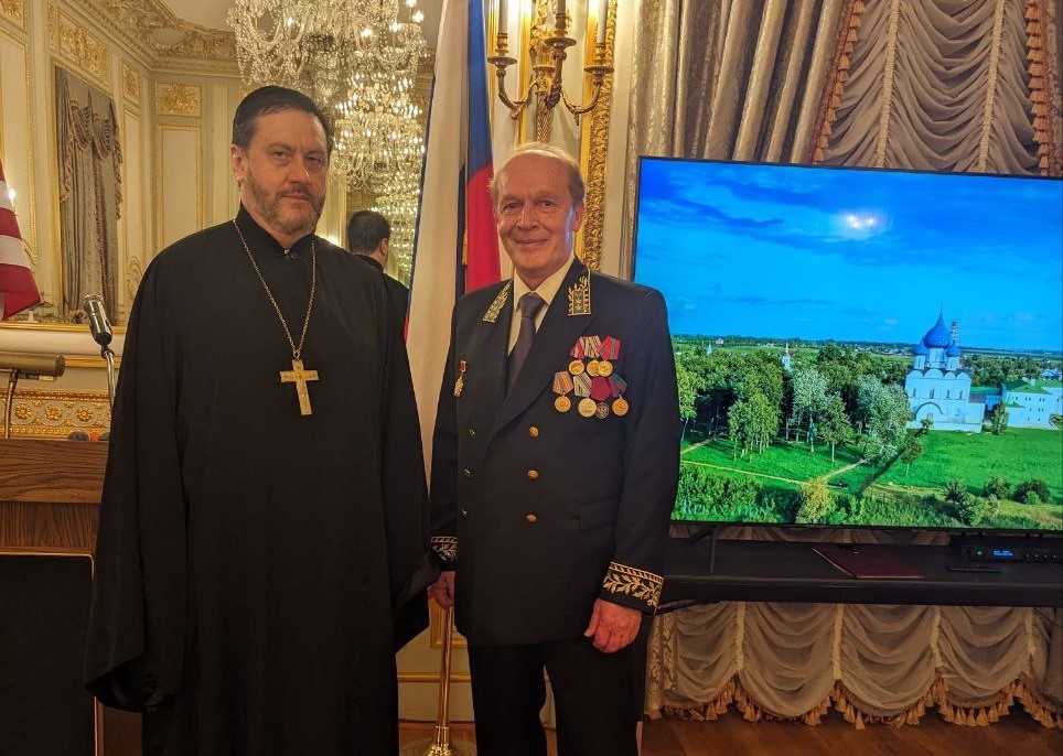 Настоятель Николаевского собора в Нью-Йорке принял участие в приеме в Генеральном консульстве России