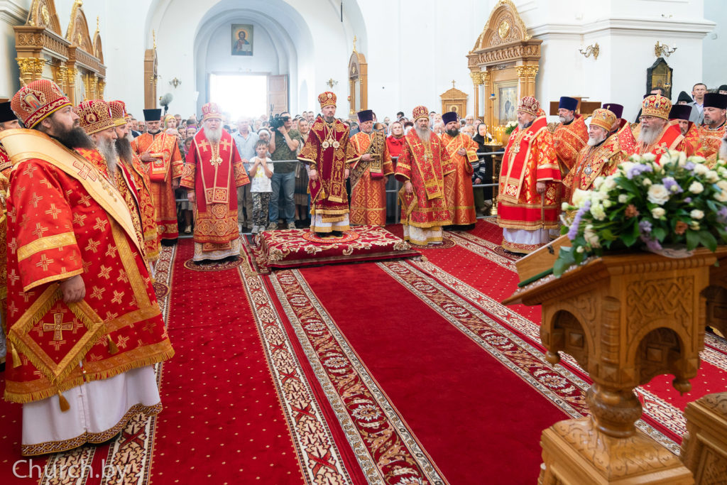 В праздник преподобной Евфросинии Полоцкой архипастыри Белорусского экзархата совершили Литургию в Спасо-Евфросиниевском монастыре Полоцка