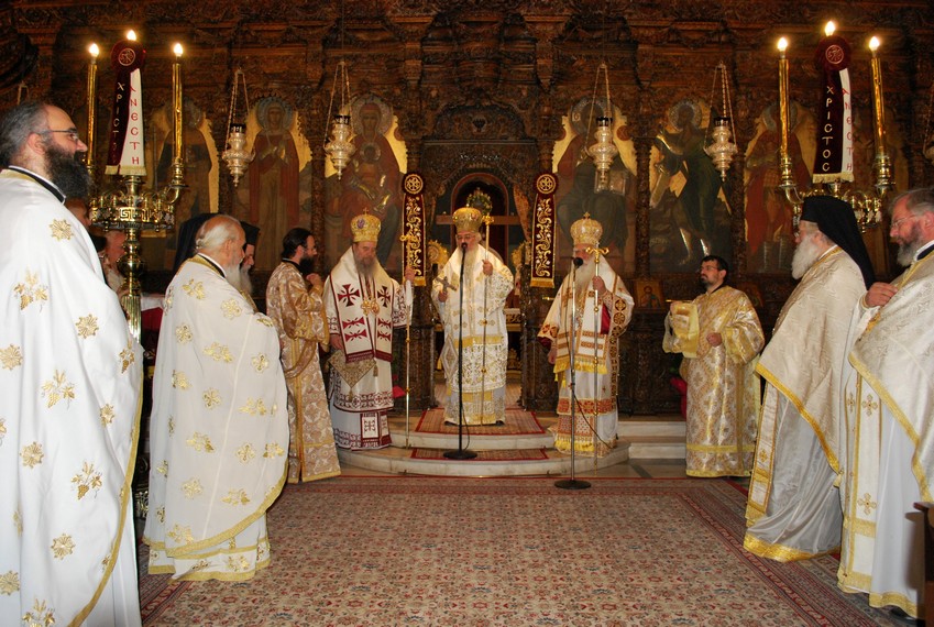 Η Πανήγυρη του Μητροπολιτικού Ναού της Αγίας Φωτεινής στη Νέα Σμύρνη