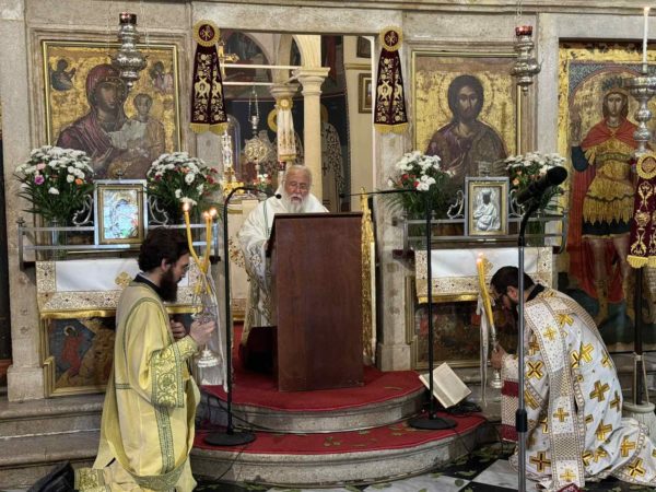 Μητροπολίτης Κερκύρας: Χρειάζεται μετάνοια, αφύπνιση, φώτιση από το Πανάγιον Πνεύμα για να δούμε τη ζωή πνευματικά