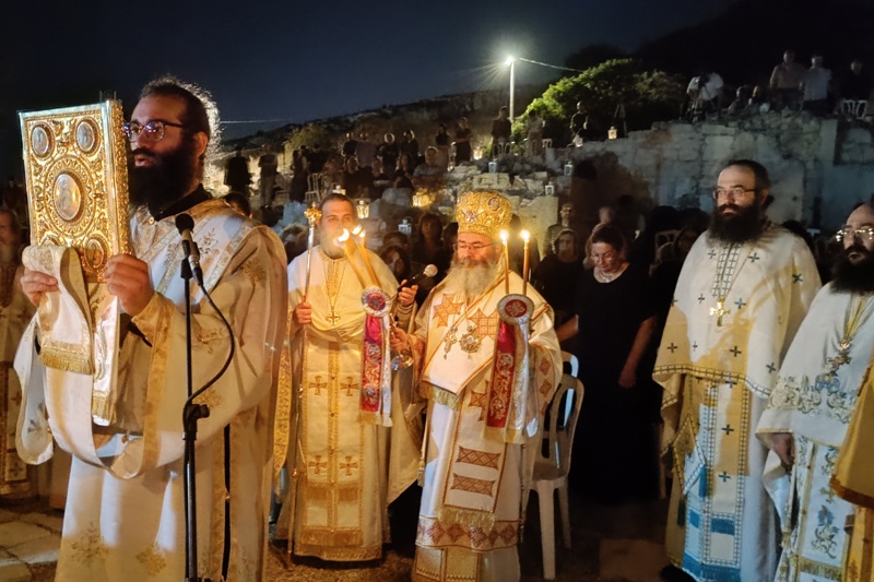 Πανηγυρική Αγρυπνία στα ερείπια της Βασιλικής της Αρχαίας Αμαθούντας