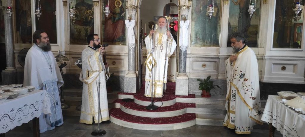 Χαλκίδος Χρυσόστομος: Τα μνημόσυνα, ως πράξη φιλανθρωπίας της Εκκλησίας μας προς τους κεκοιμημένους