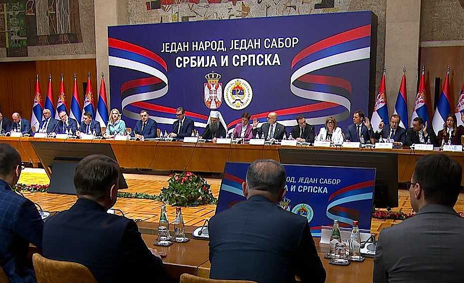 Патријарх Порфирије: Сабирамо се да бисмо разумели да смо потребни и неопходни једни другима