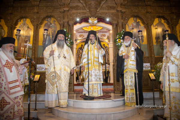 Πολυαρχιερατική Θεία Λειτουργία για τα 50 χρόνια της Ι.Μ. Νέας Κρήνης και Καλαμαριάς (ΦΩΤΟ)