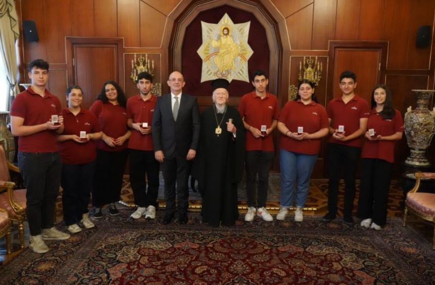 Οι απόφοιτοι της Πατριαρχικής Μεγάλης του Γένους Σχολής στον Οικουμενικό Πατριάρχη