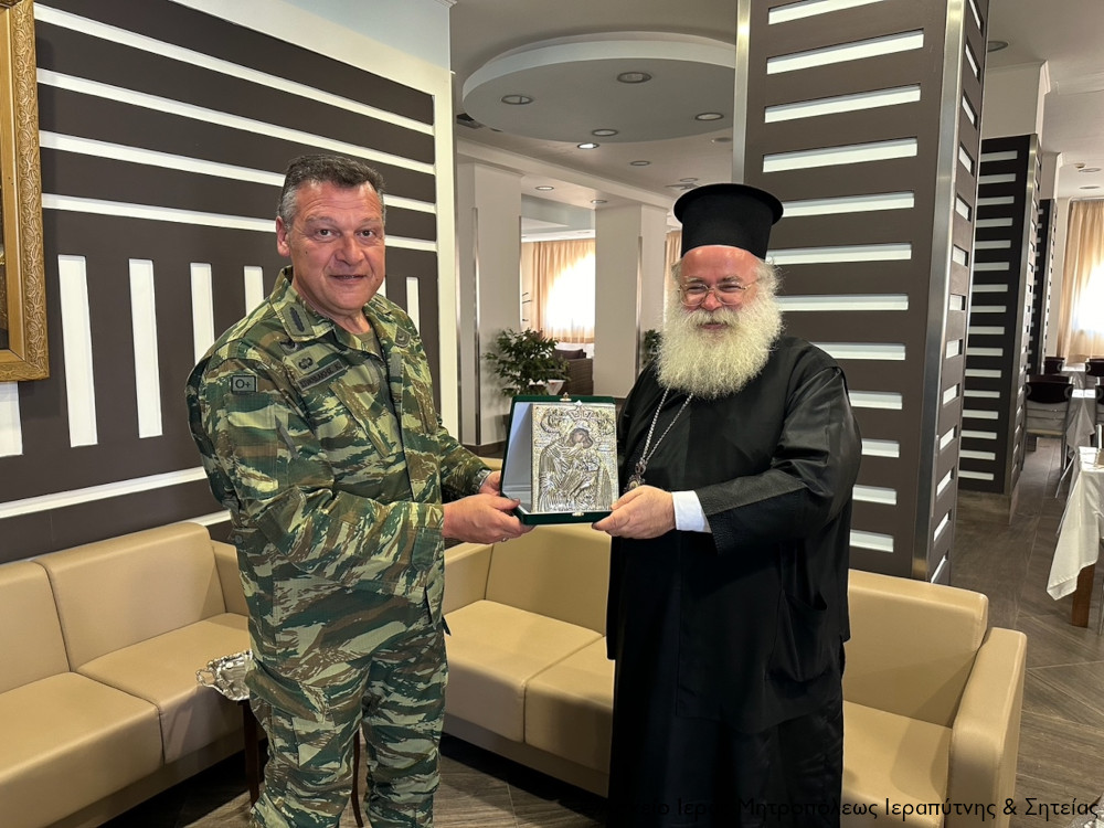 Επίσκεψη του Διοικητή της Σ.Ε.Α.Π. στον Μητροπολίτη Ιεραπύτνης Κύριλλο