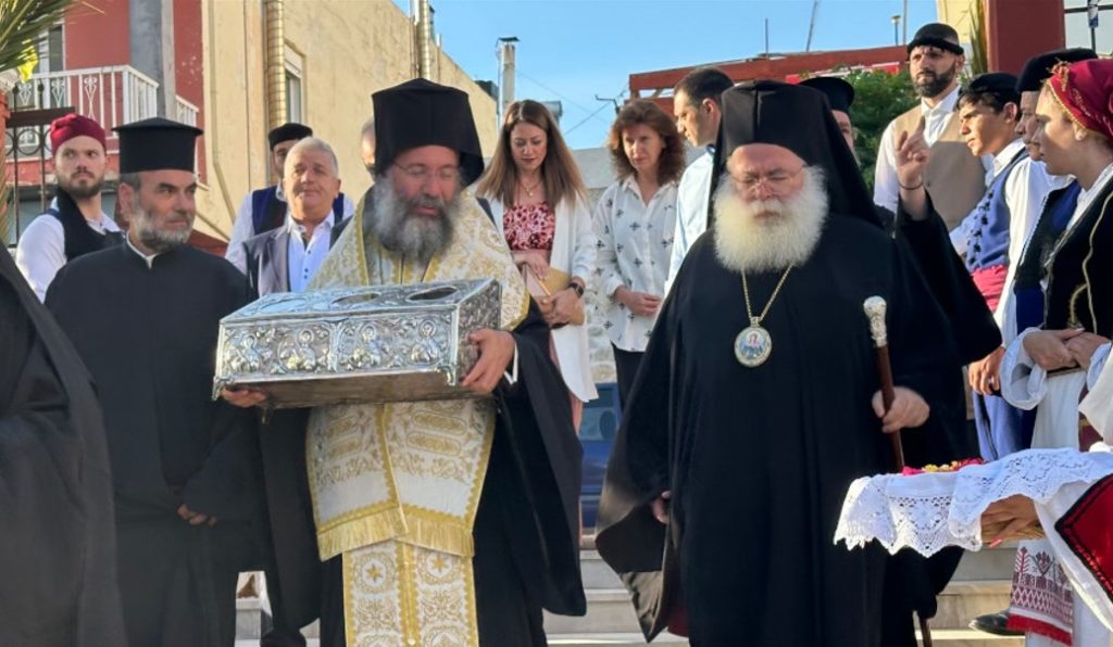 Η Ιεράπετρα υποδέχθηκε τις Τιμίες Κάρες των Αγίων Τεσσάρων Μαρτύρων του Ρεθύμνου