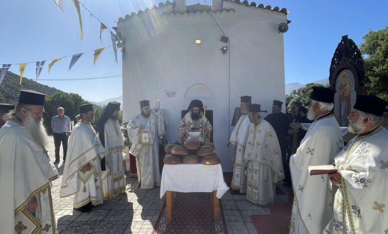 Αρχιερατική Θεία Λειτουργία στον Άγιο Γεώργιο στον Χώνο