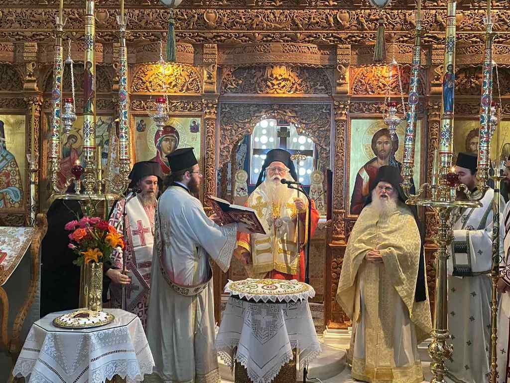 Πλήθος Κλήρου και λαού στο επταετές Μνημόσυνο του π. Αντωνίου Ζούπη