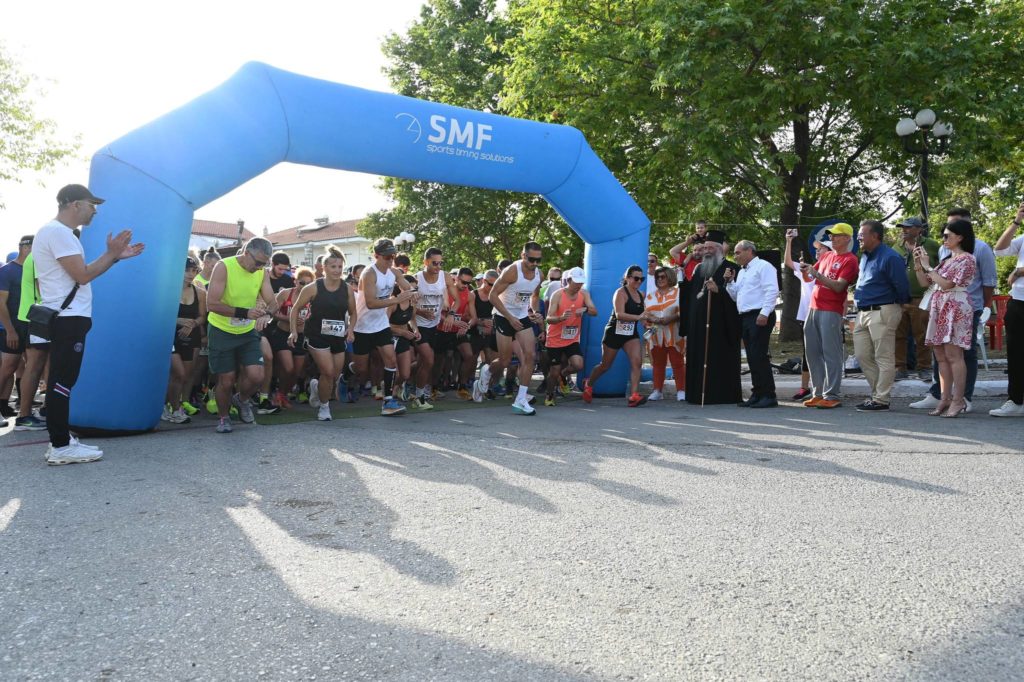 Ρεκόρ συμμετοχών στον 8ο αγώνα δρόμου «Το Πέρασμα του Αποστόλου Παύλου»