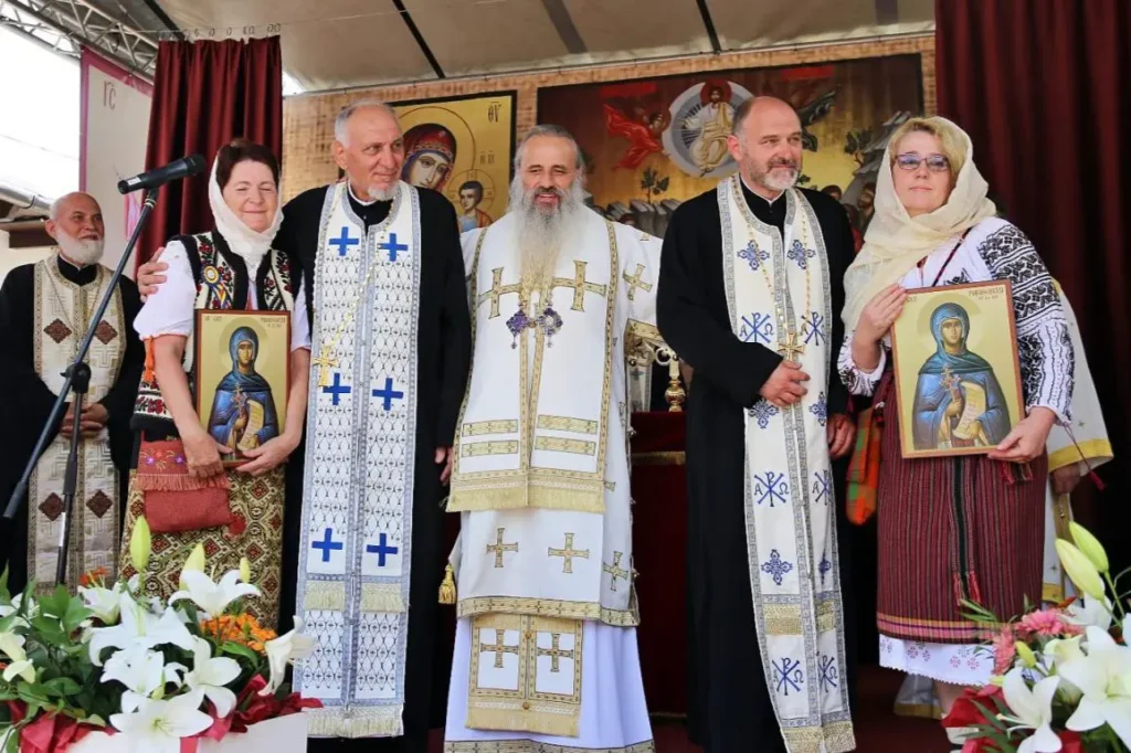 Mitropolitul Teofan și Episcopul Veniamin au resfințit o biserică veche de peste două secole