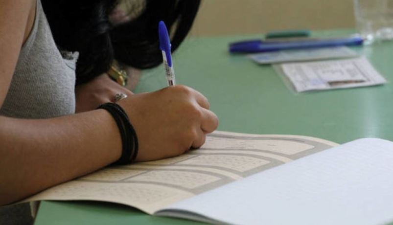 Το πρόγραμμα της δεύτερης εβδομάδας Πανελληνίων Εξετάσεων – Ξεκινούν οι εξετάσεις για τα Γυμνάσια