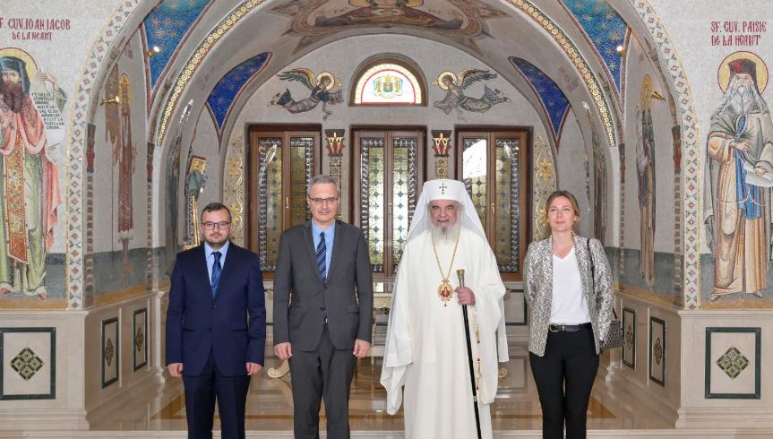 Ο Πατριάρχης Ρουμανίας υποδέχθηκε τον Πρέσβη της Γαλλίας στο Βουκουρέστι