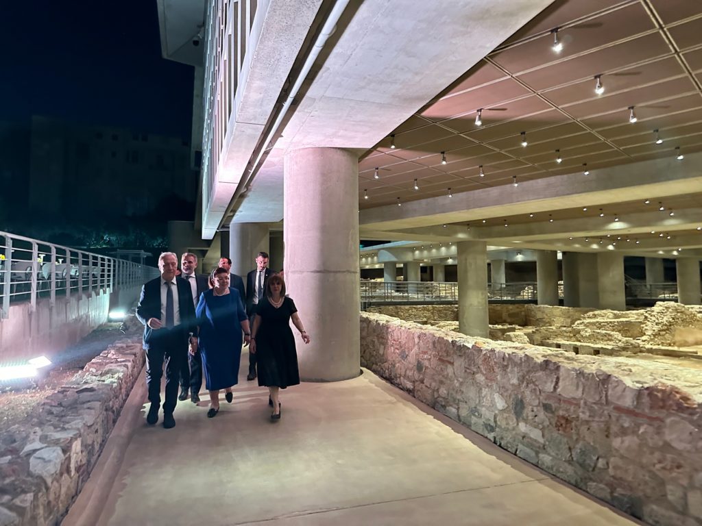 ΥΠΠΟ: Το Μουσείο της Ακρόπολης, ιδανικό να φιλοξενήσει το σύνολο των Γλυπτών του Παρθενώνα