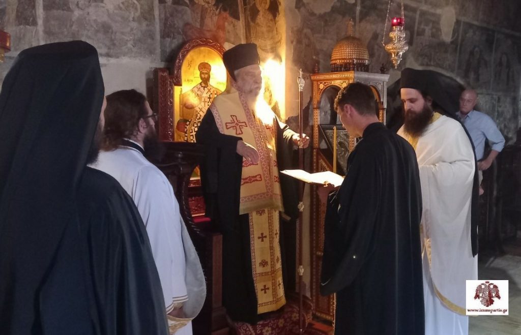 Χειροθεσία Αναγνώστη στην Ι.Μ. Αγίων Αναργύρων Πάρνωνα